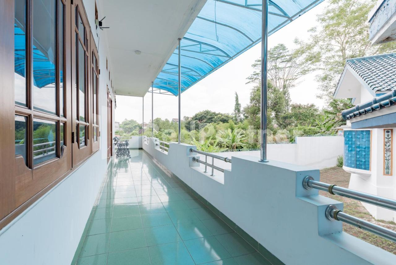 Biru Homestay Bandung Mitra Reddoorz Exterior photo