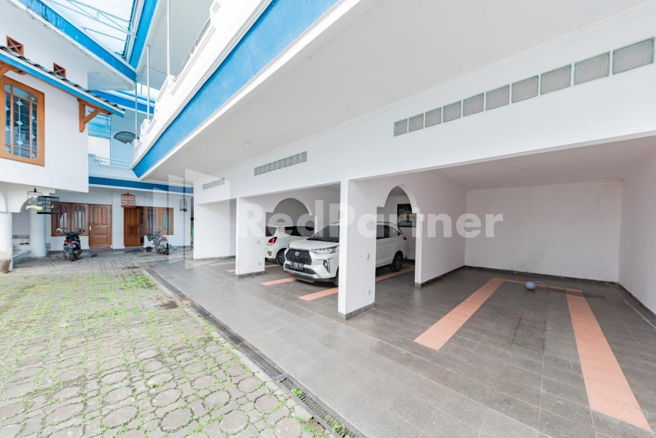 Biru Homestay Bandung Mitra Reddoorz Exterior photo